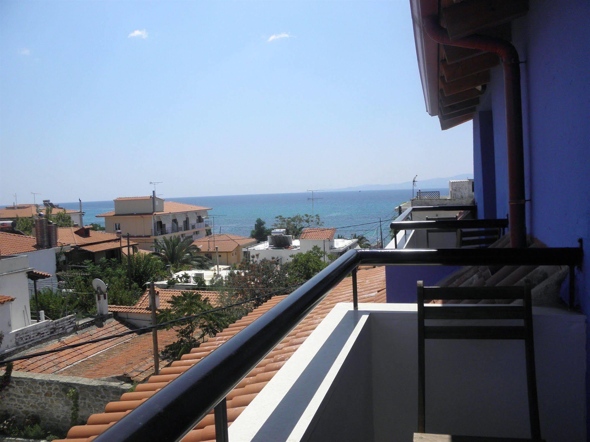 Makedonia 2*